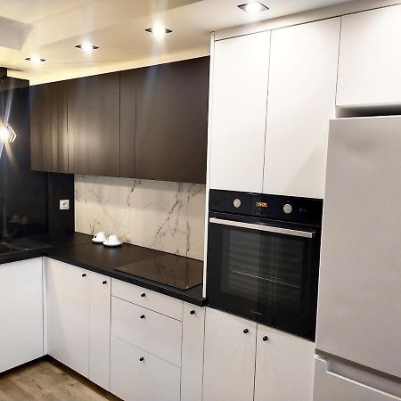 Apartament 11 Listopada Ostroleka  Buitenkant foto