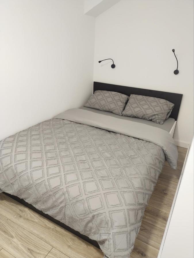 Apartament 11 Listopada Ostroleka  Buitenkant foto