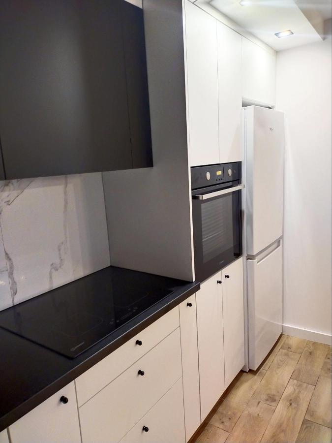 Apartament 11 Listopada Ostroleka  Buitenkant foto